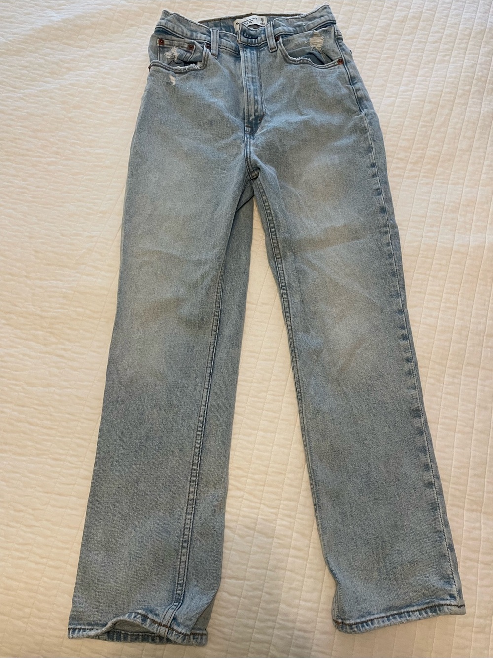 Abercrombie & Fitch The Ankle Straight Ultra High Rise Curve Love Fit